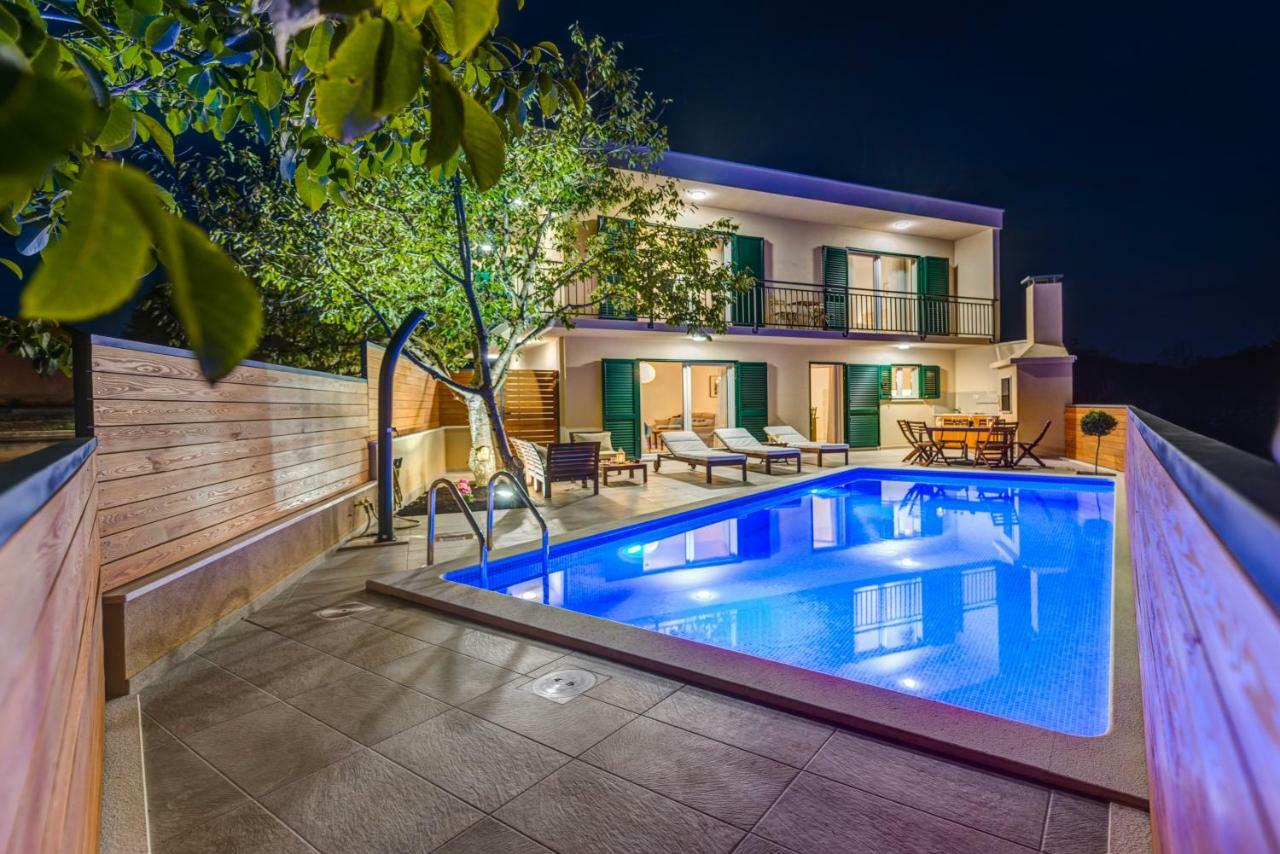 Villa Nika Bisko Exteriér fotografie